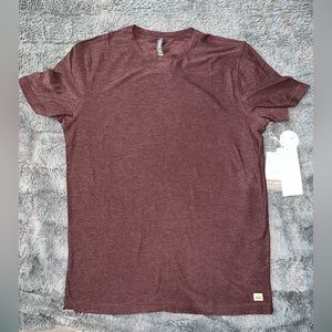 NWT Vuori men’s strato tech tee size large